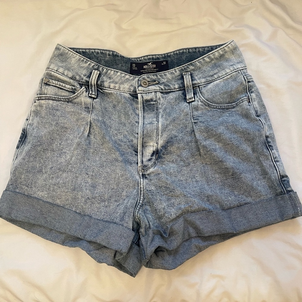 High rise Hollister denim shorts